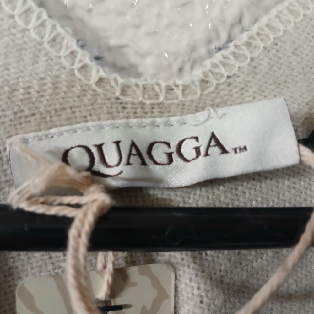 Quagga Accessories Brand Reversable Ruana - Picture 6 of 16